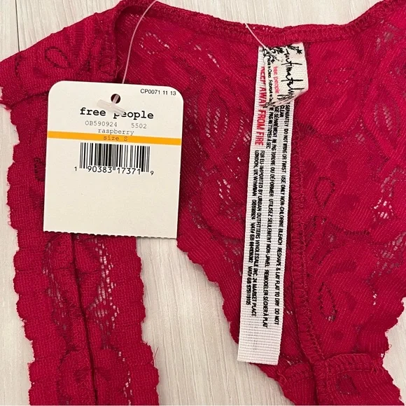 NWT Free People Lace Bra - “Raspberry” Size Small - Picture 6 of 6